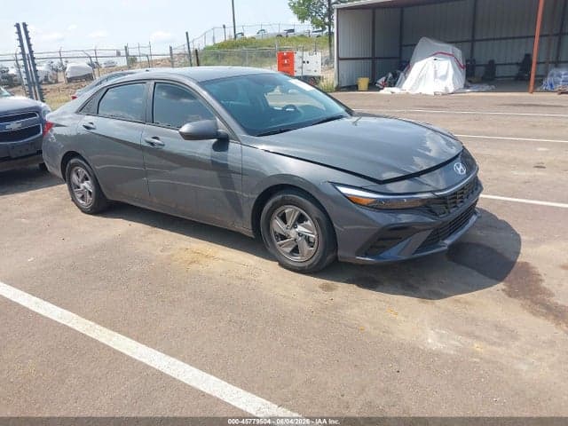 2025 HYUNDAI ELANTRA SE - 1