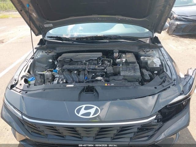 2025 HYUNDAI ELANTRA SE 10