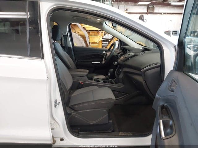 2017 FORD ESCAPE SE 5