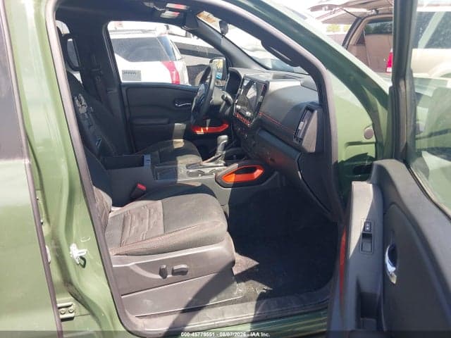 2025 NISSAN FRONTIER PRO-4X 4X4 5