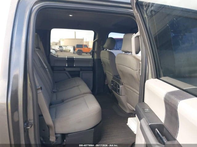 2017 FORD F-150 XLT 8