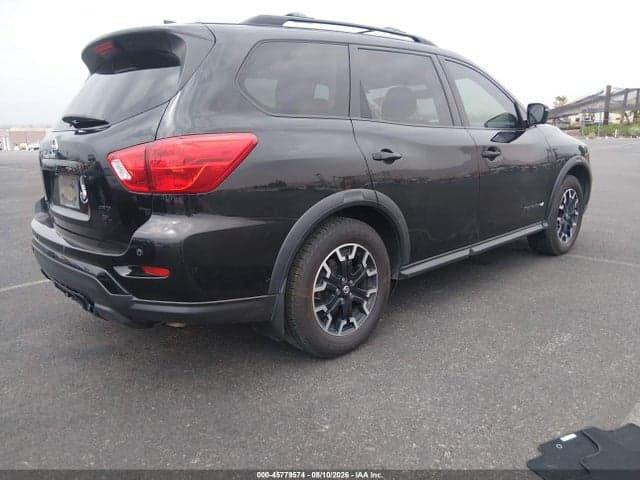2019 NISSAN PATHFINDER SL 4