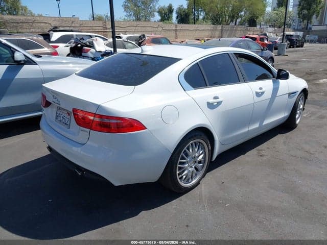2017 JAGUAR XE 25T 4