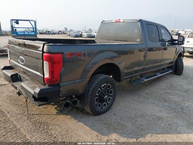 2019 FORD F-250 XLT 4