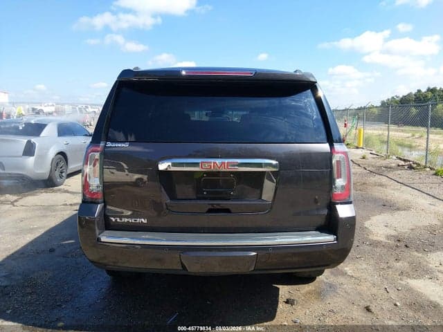 2017 GMC YUKON DENALI 16