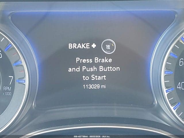 2017 CHRYSLER 300C 16
