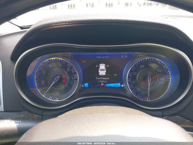 2017 CHRYSLER 300C 7
