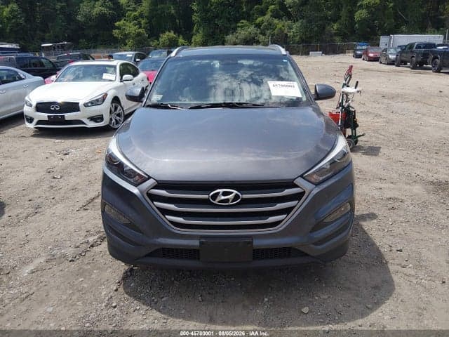 2017 HYUNDAI TUCSON SE 12