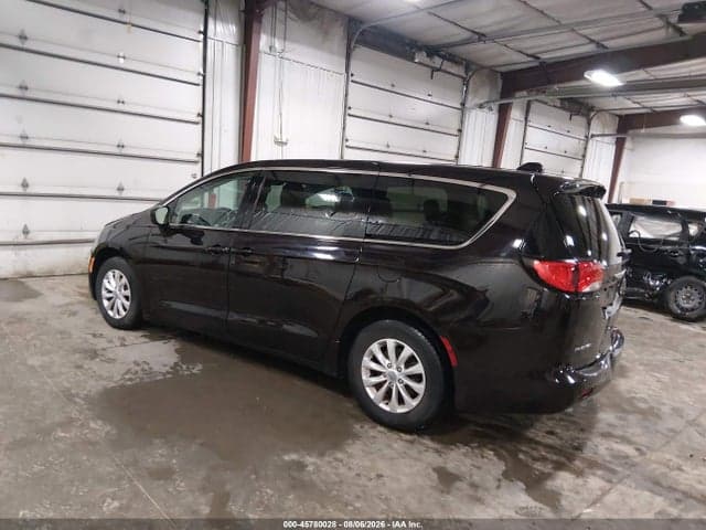 2017 CHRYSLER PACIFICA TOURING 3