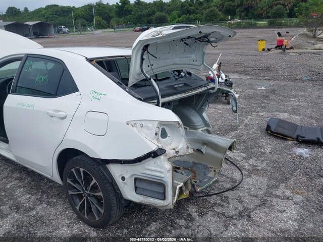 2018 TOYOTA COROLLA SE 6
