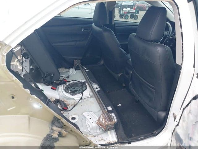 2018 TOYOTA COROLLA SE 8