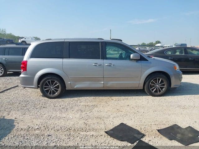 2017 DODGE GRAND CARAVAN SXT 13