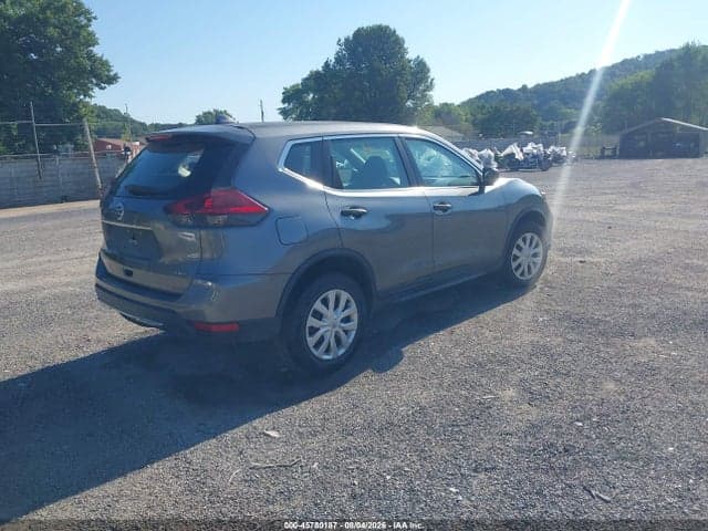 2018 NISSAN ROGUE S 4