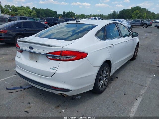 2017 FORD FUSION SE 4
