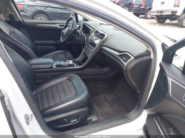 2017 FORD FUSION SE 5