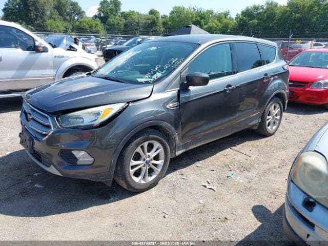 2017 FORD ESCAPE SE 2