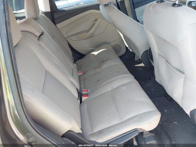 2017 FORD ESCAPE SE 8