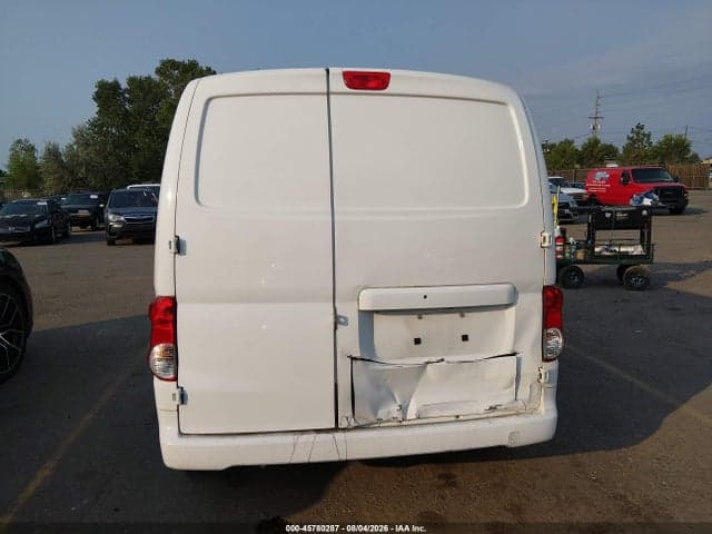2019 NISSAN NV200 SV 17