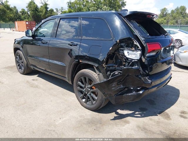 2018 JEEP GRAND CHEROKEE ALTITUDE 4X4 3