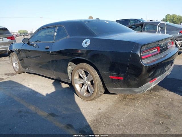 2017 DODGE CHALLENGER SXT 3