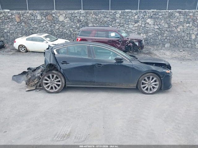 2019 MAZDA MAZDA3 PREFERRED PACKAGE 13