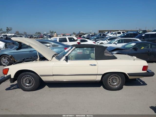 1976 MBNZ 450SL 14