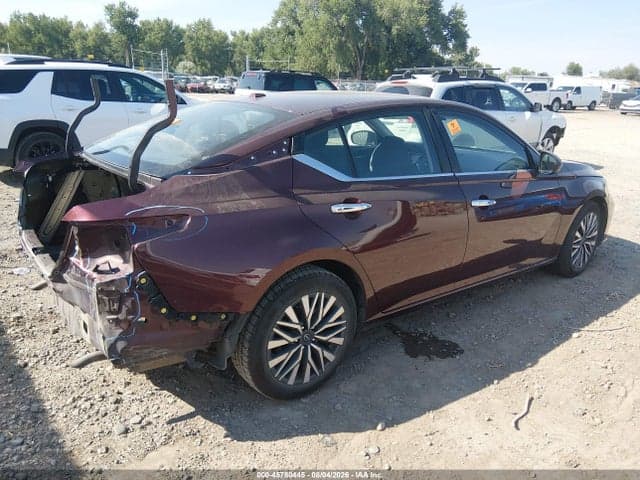 2024 NISSAN ALTIMA SV FWD 4