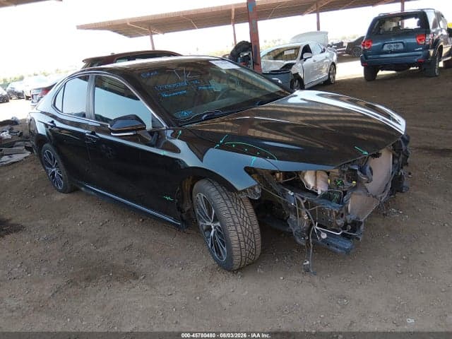 2019 TOYOTA CAMRY SE - 1