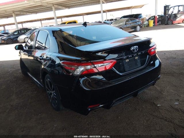 2019 TOYOTA CAMRY SE 3