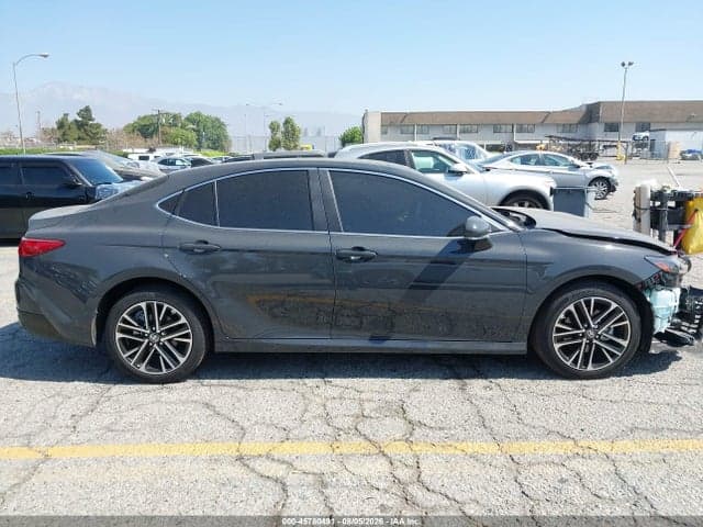 2026 TOYOTA CAMRY XLE 13