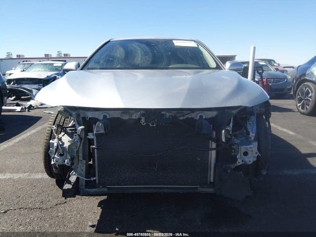 2021 TOYOTA CAMRY XLE 13