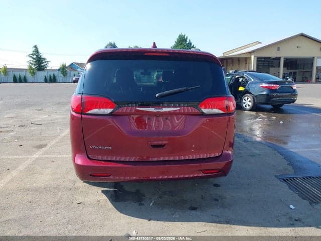 2020 CHRYSLER VOYAGER LXI 16
