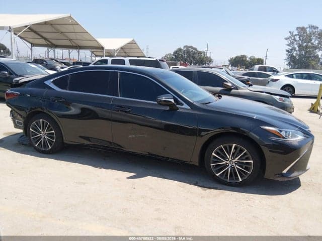 2025 LEXUS ES 300H 13
