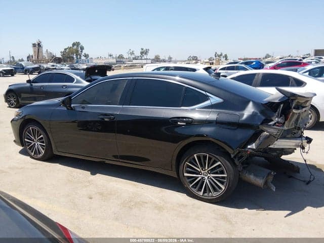 2025 LEXUS ES 300H 14