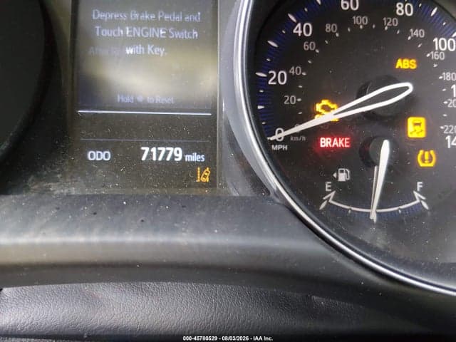 2019 TOYOTA C-HR XLE 15