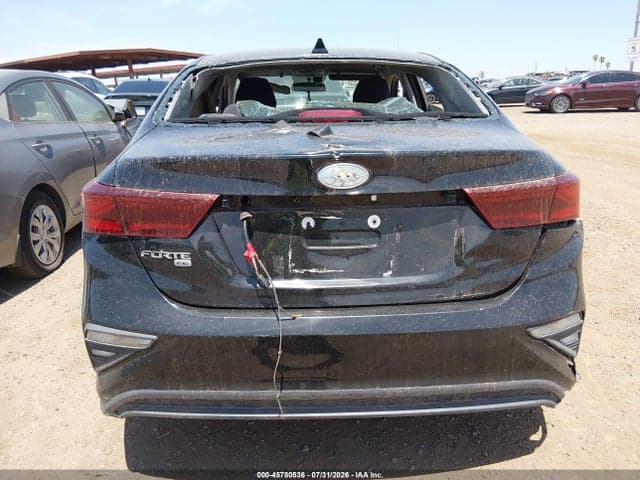 2021 KIA FORTE FE 16