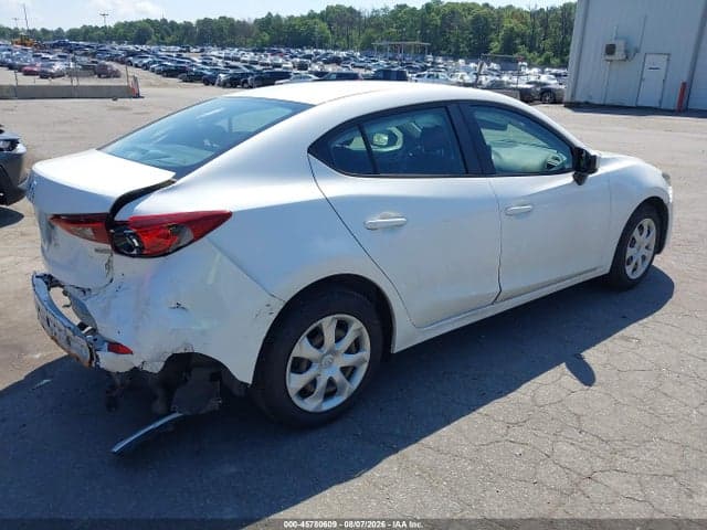 2017 MAZDA MAZDA3 SPORT 4