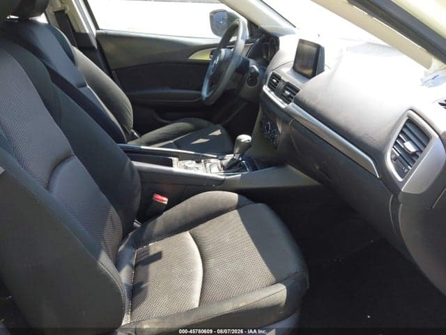 2017 MAZDA MAZDA3 SPORT 5