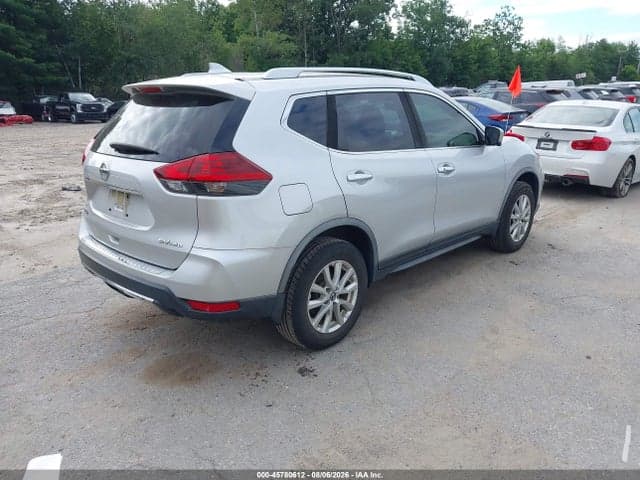 2018 NISSAN ROGUE SV 4
