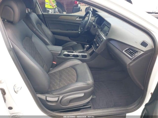 2017 HYUNDAI SONATA SPORT 5