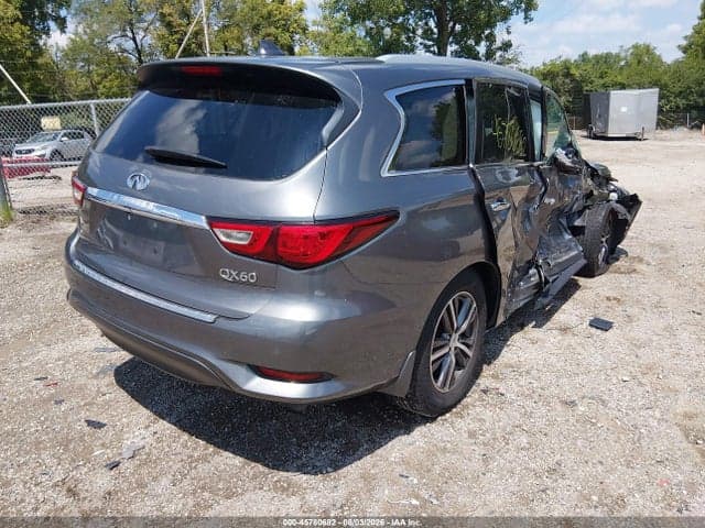 2017 INFINITI QX60 4