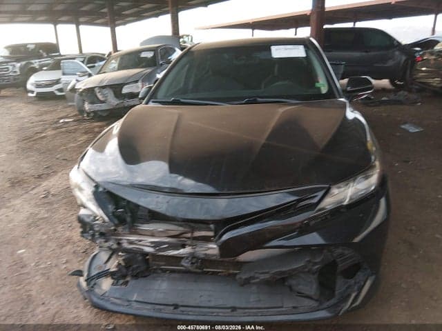 2018 TOYOTA CAMRY LE 6