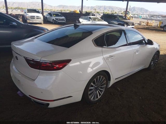 2018 KIA CADENZA PREMIUM 4