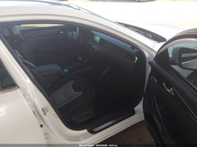 2018 KIA CADENZA PREMIUM 5
