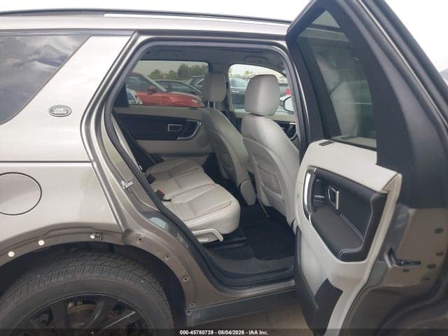 2017 LAND ROVER DISCOVERY SPORT HSE 8