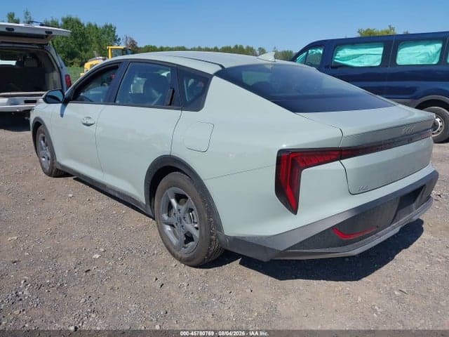 2026 KIA K4 LXS 3