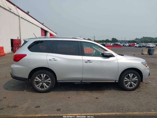 2018 NISSAN PATHFINDER SV 14