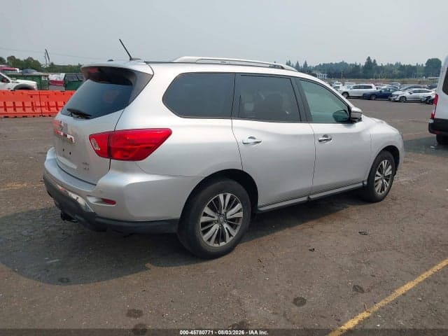 2018 NISSAN PATHFINDER SV 4