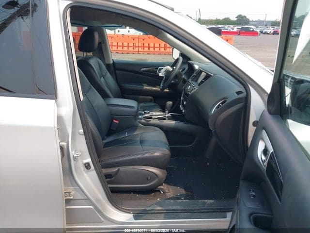 2018 NISSAN PATHFINDER SV 5