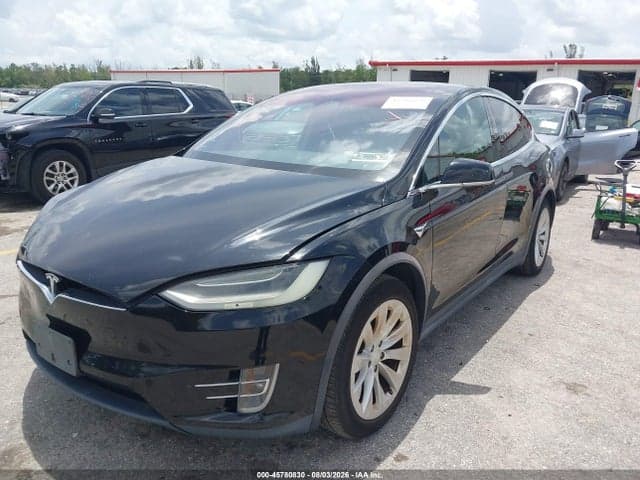 2020 TESLA MODEL X 19